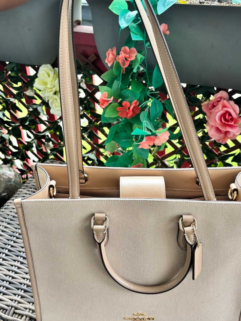 Coach tote